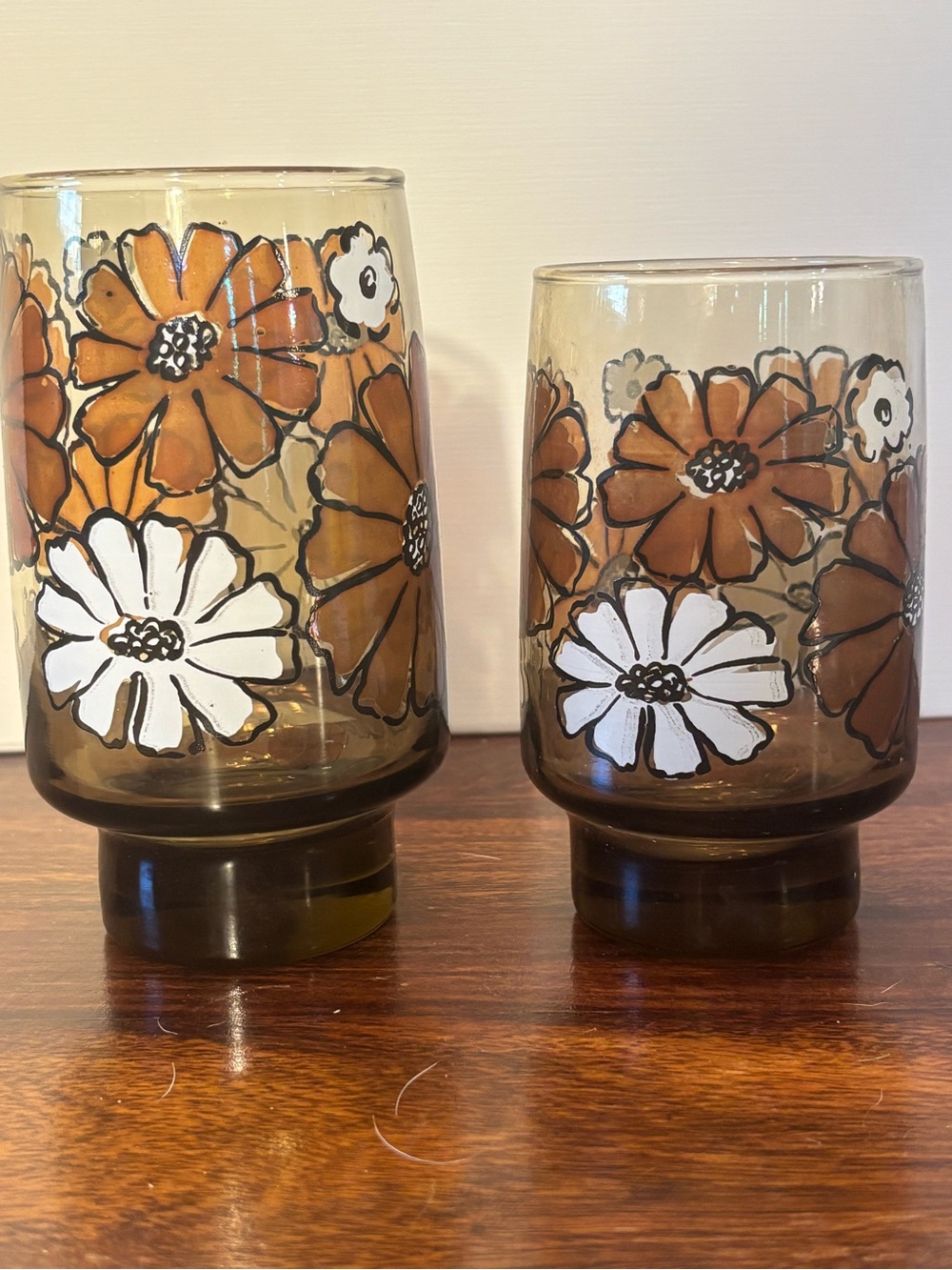 Vtg  Libbey Camellia Tawney Glasses Brown Daisy Tumbler Juice Amber 10 & 12 Oz